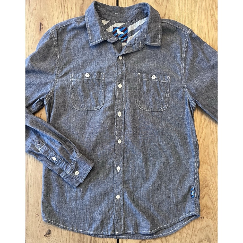 Modern Amusement Women's Long Sleeve Chambray Button-Up Shirt | Light Blue | (M)